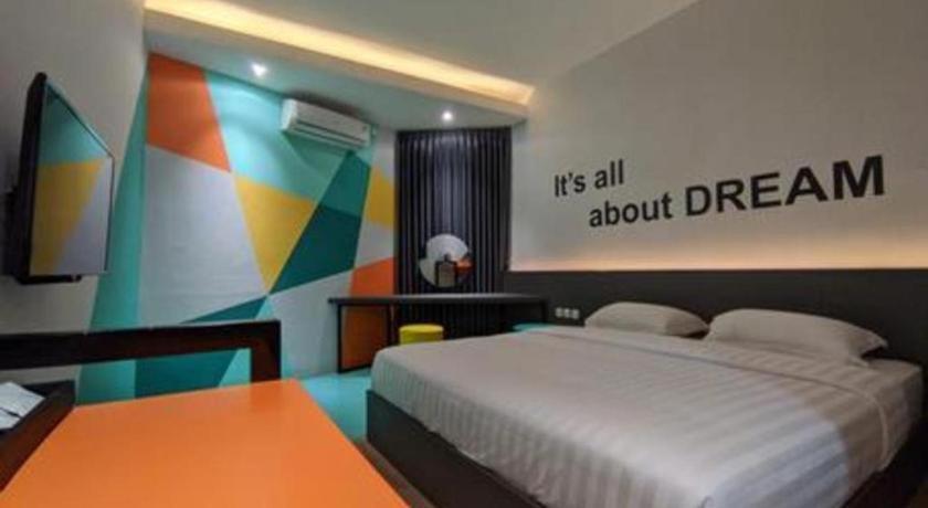 Alexander Hotel Tegal Exteriér fotografie